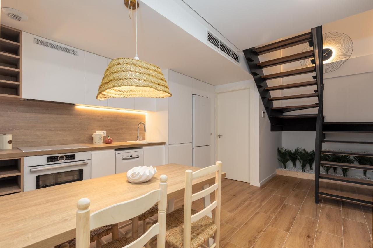 Apartup Opera Loft Love Valencia Buitenkant foto