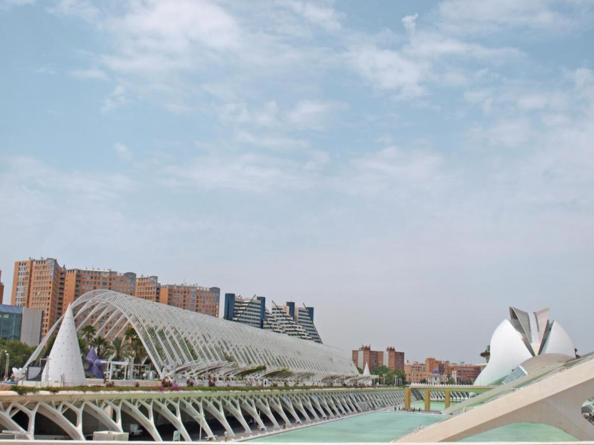 Apartup Opera Loft Love Valencia Buitenkant foto