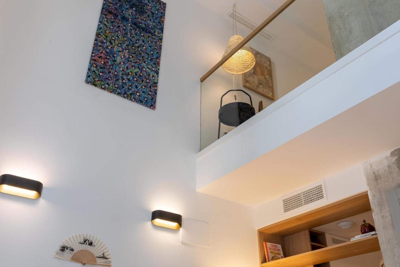 Apartup Opera Loft Love Valencia Buitenkant foto