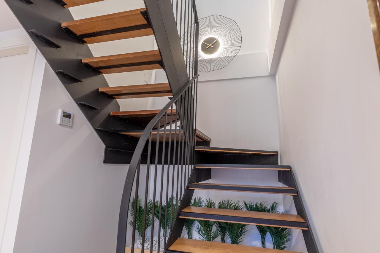 Apartup Opera Loft Love Valencia Buitenkant foto
