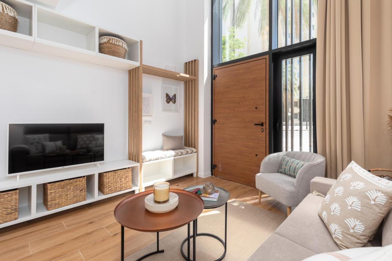 Apartup Opera Loft Love Valencia Buitenkant foto